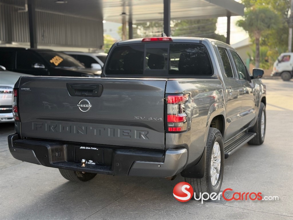 2022 Nissan Frontier SV — foto 7 / 12