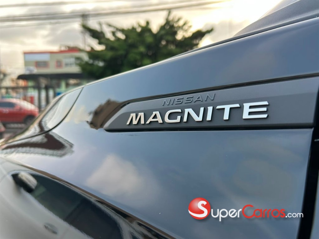 2027 Nissan Magnite Advanced — foto 7 / 12