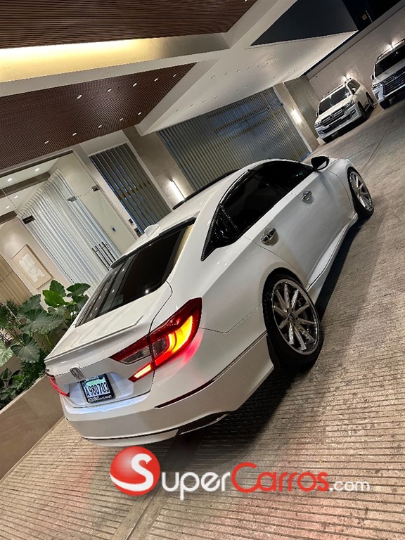 2018 Honda Accord EXL — foto 5 / 7