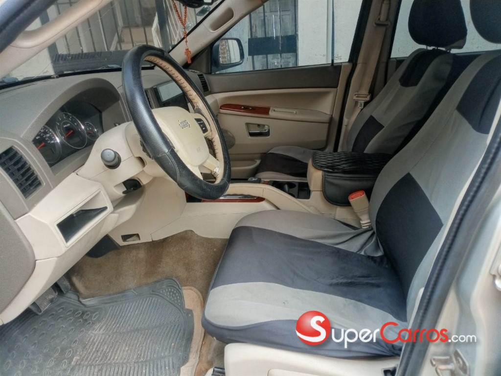 2005 Jeep Cherokee — foto 11 / 11