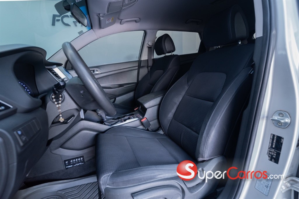 2017 Hyundai Tucson — foto 6 / 12