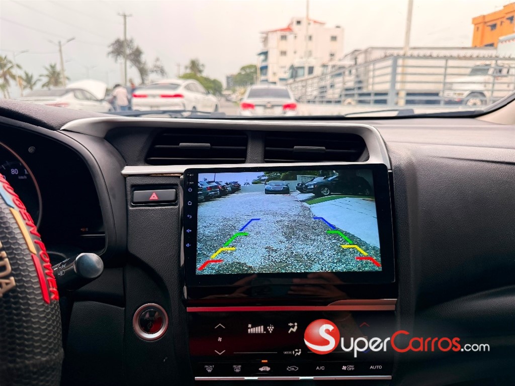 2018 Honda Fit Hybrid — foto 8 / 9