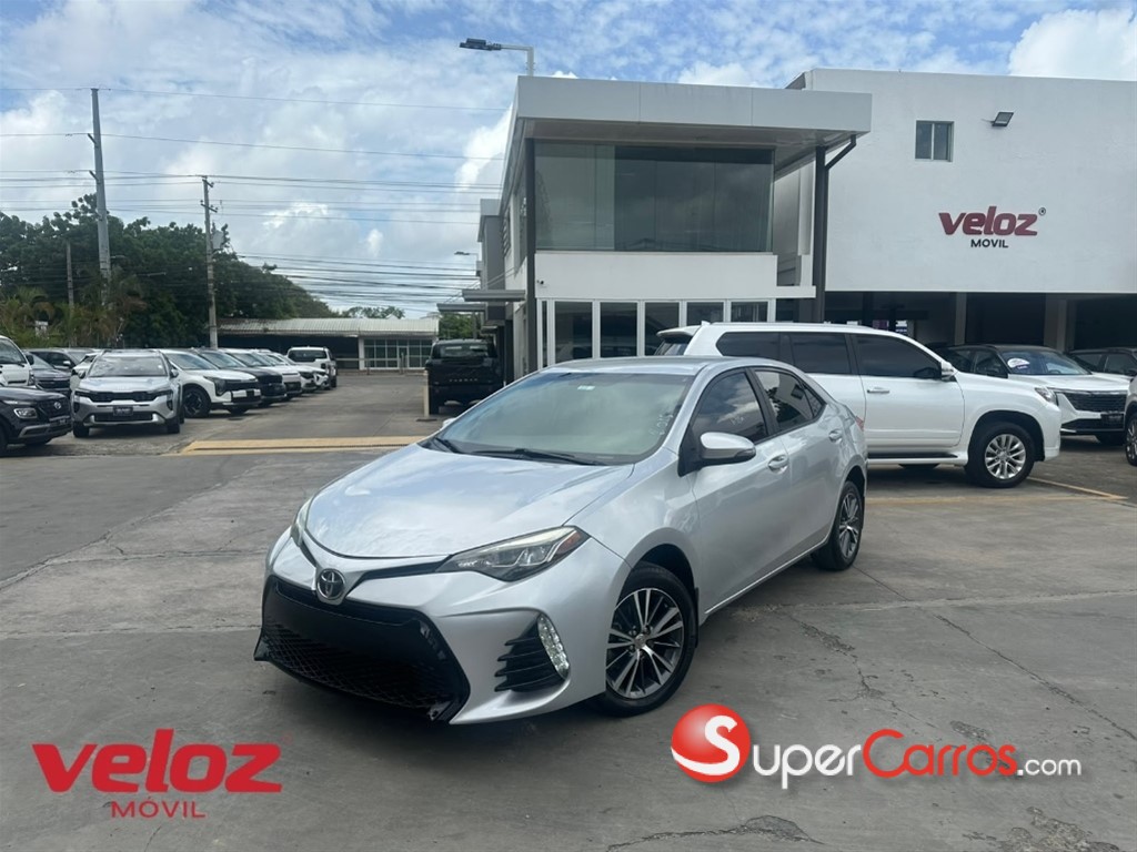2018 Toyota Corolla SE — foto 1 / 9