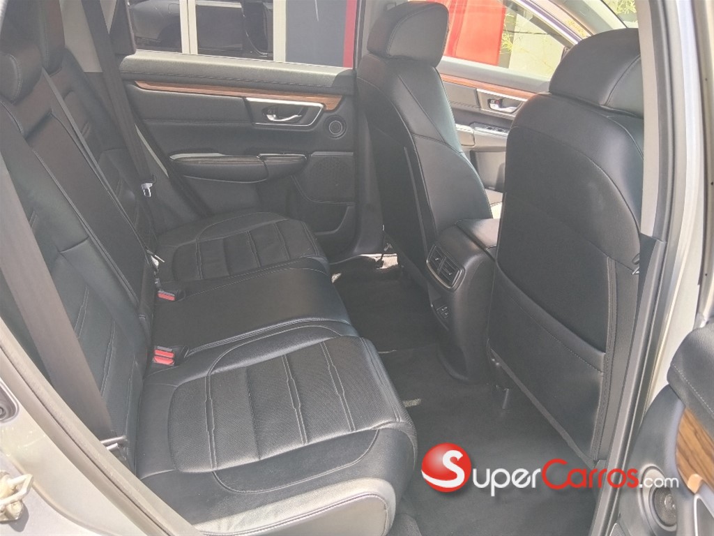2017 Honda CR-V Touring — foto 9 / 12