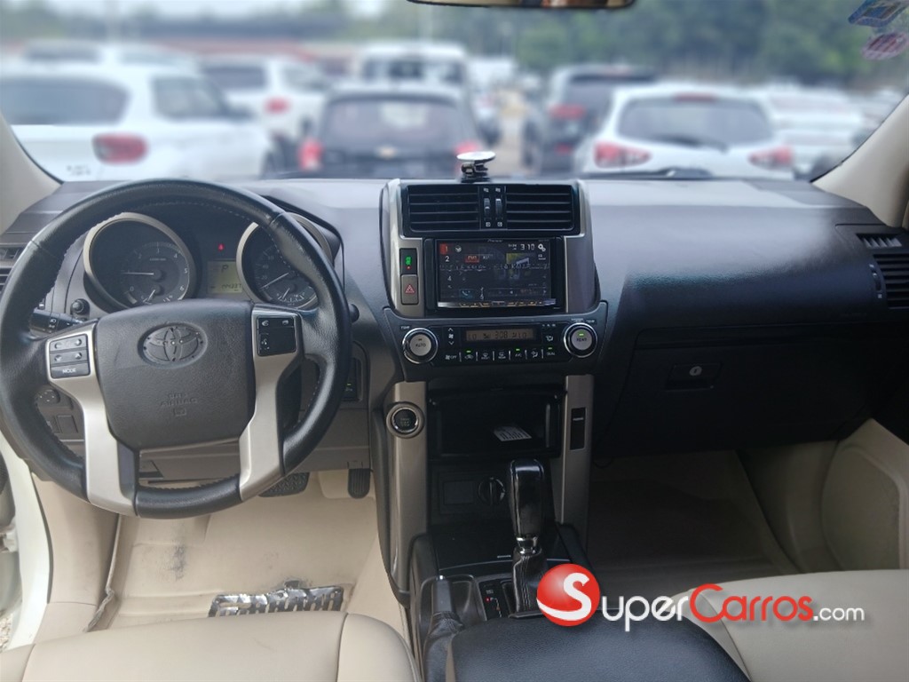 2011 Toyota Land Cruiser Prado TX — foto 8 / 9