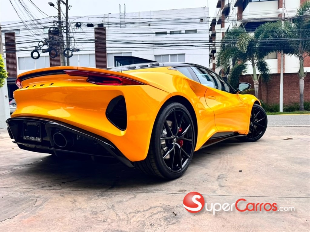 2026 Lotus Emira — foto 4 / 11
