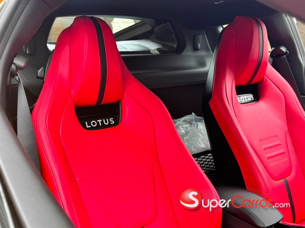 2026 Lotus Emira — foto 7 / 11