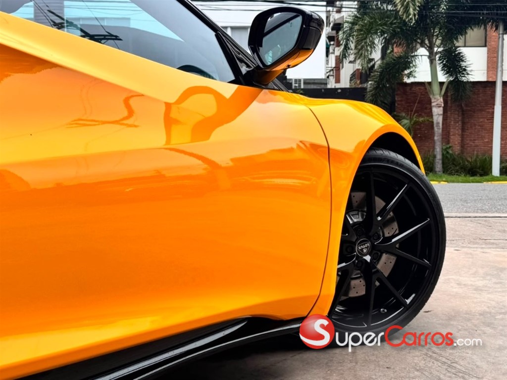 2026 Lotus Emira — foto 11 / 11