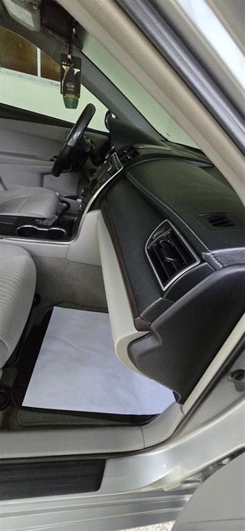 2016 Toyota Camry LE — foto 3 / 10