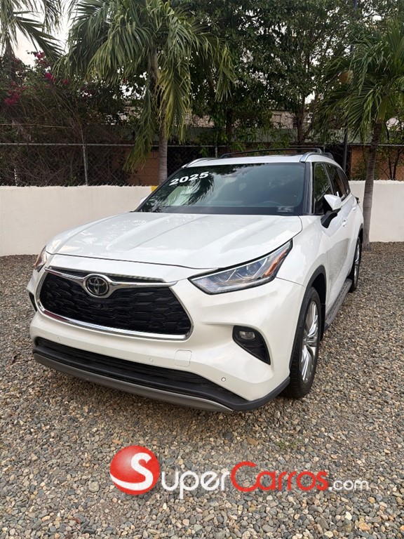 2025 Toyota Highlander Platinum