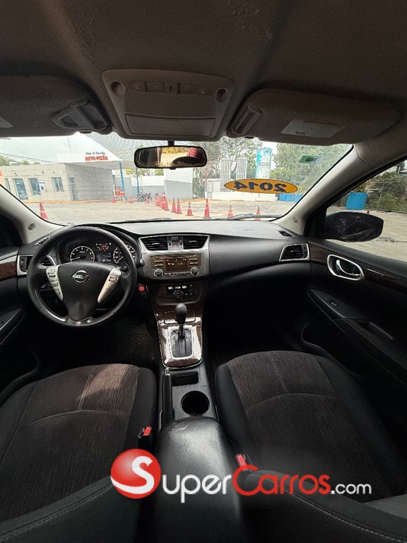 2014 Nissan Sentra SL — foto 5 / 9