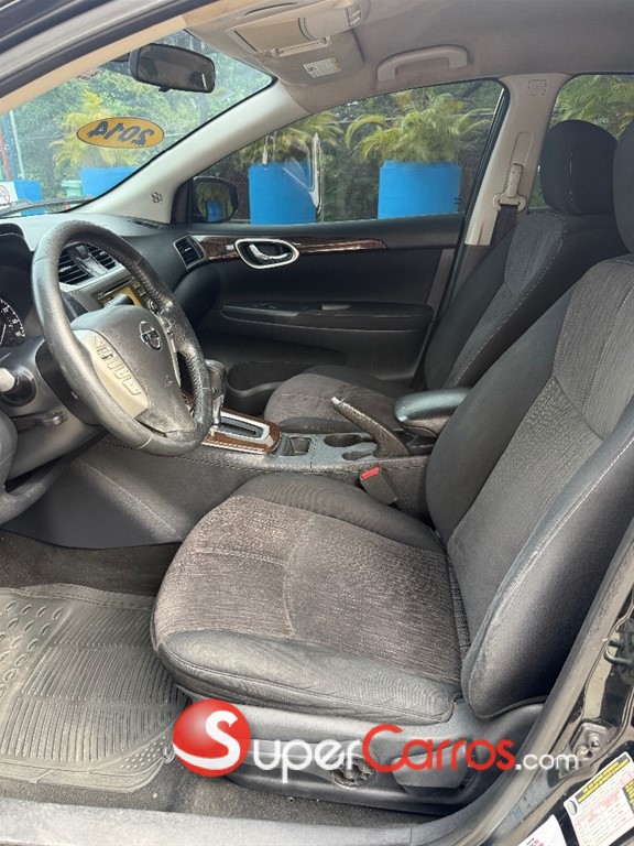 2014 Nissan Sentra SL — foto 6 / 9