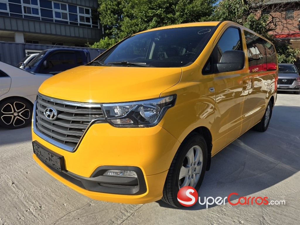 2021 Hyundai Grand Starex