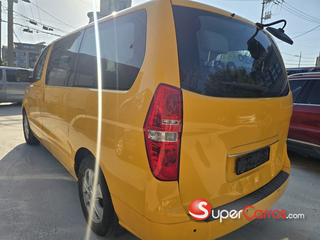 2021 Hyundai Grand Starex — foto 5 / 11