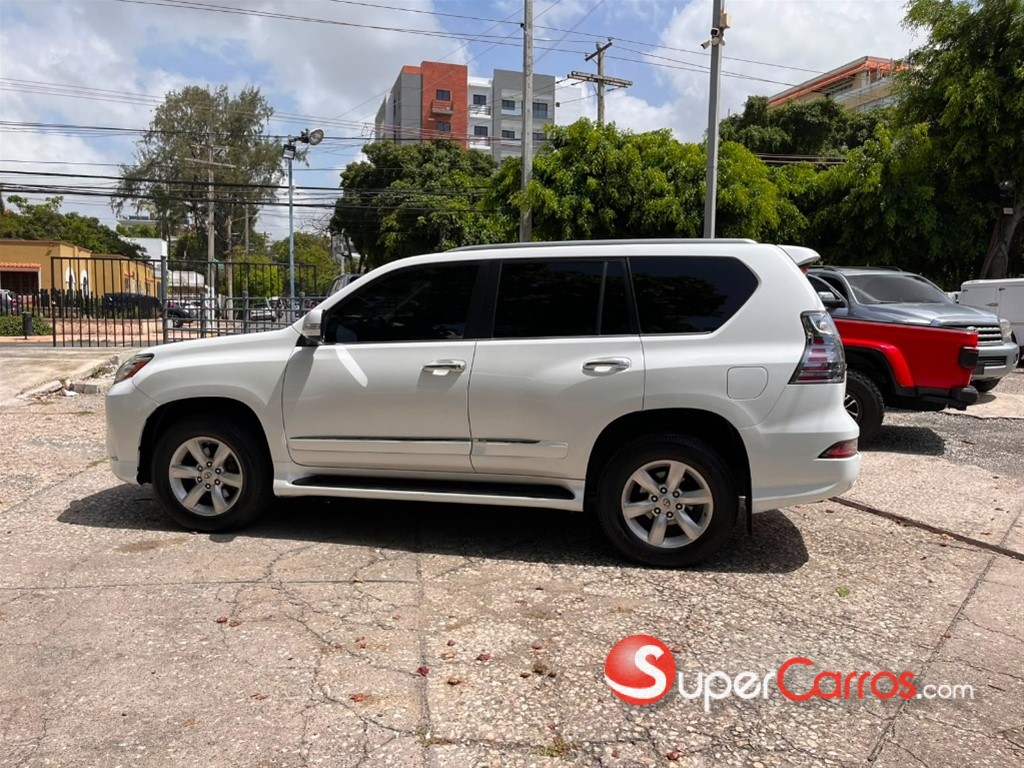 2016 Lexus GX 460 — foto 4 / 12