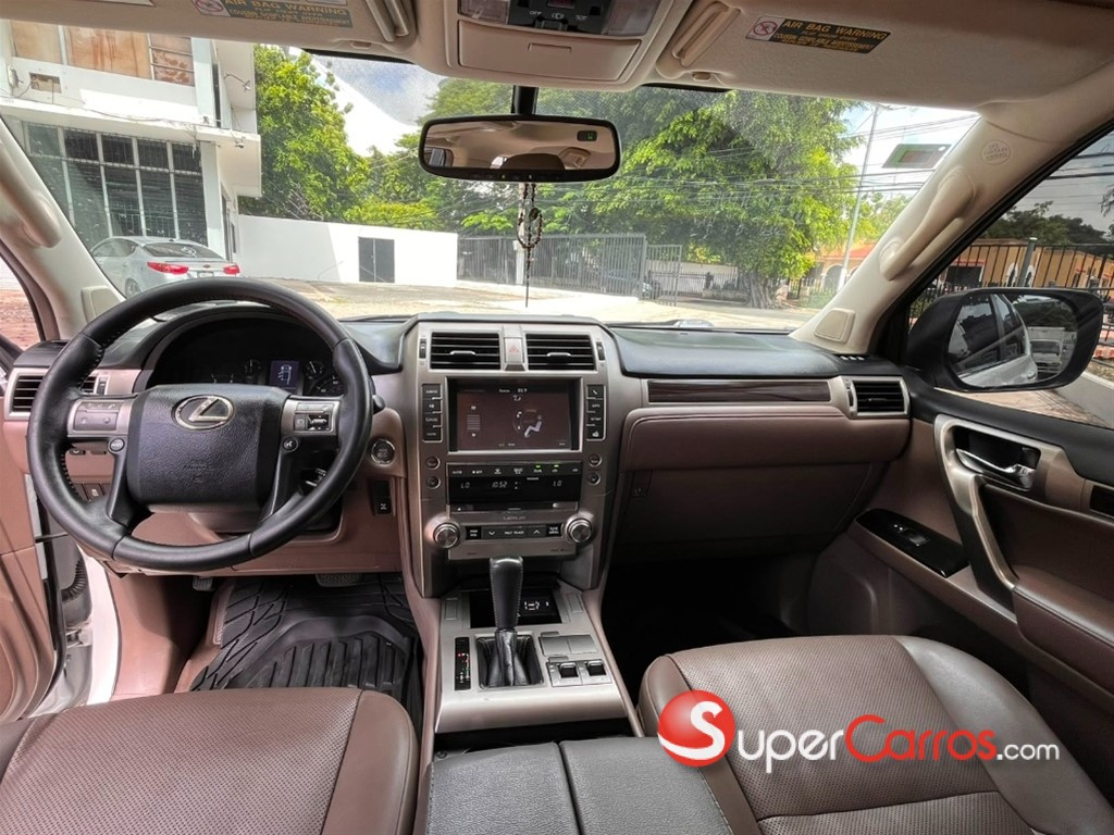 2016 Lexus GX 460 — foto 10 / 12