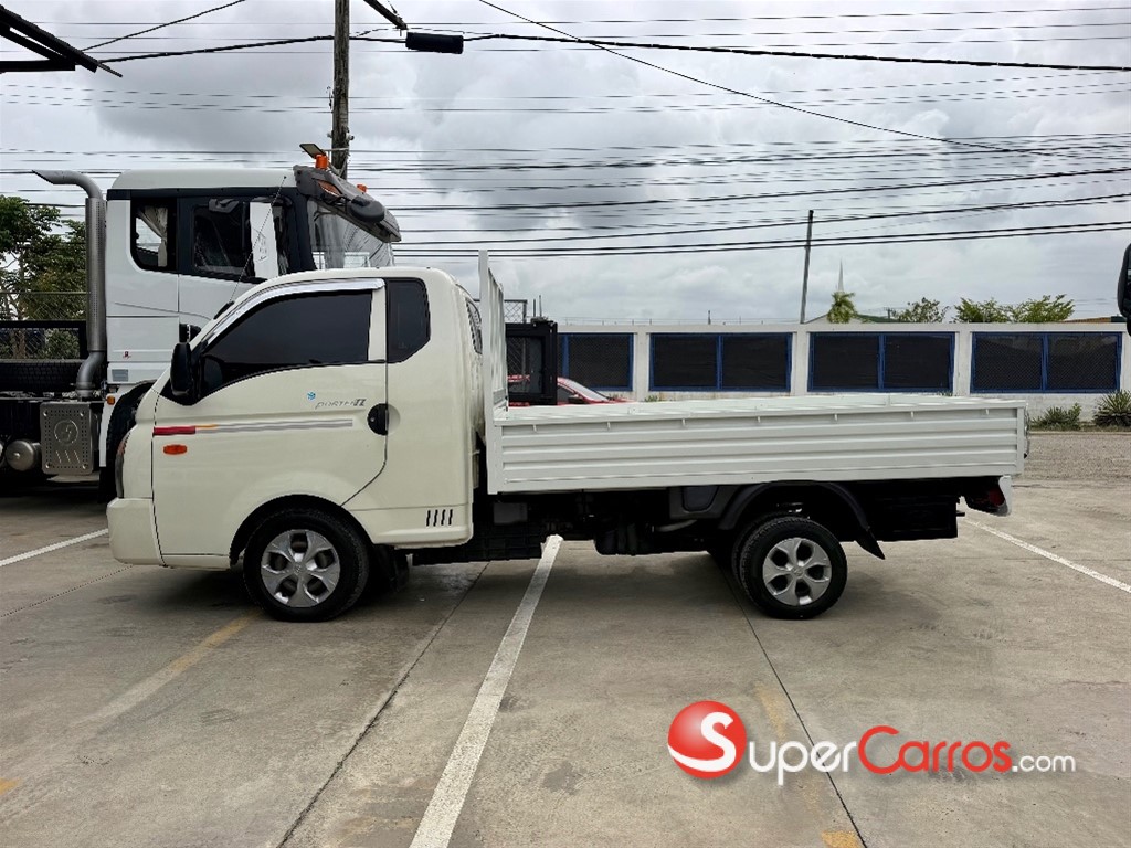 2018 Hyundai Porter II — foto 2 / 7