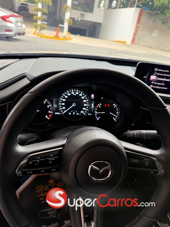 2026 Mazda CX-30 GT — foto 5 / 7