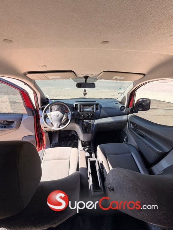 2019 Nissan NV 200 — foto 5 / 12