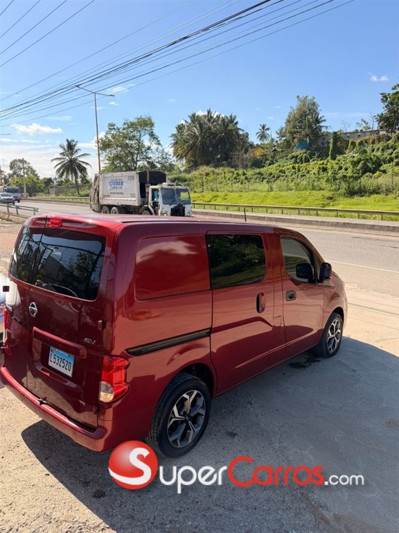 2019 Nissan NV 200 — foto 7 / 12