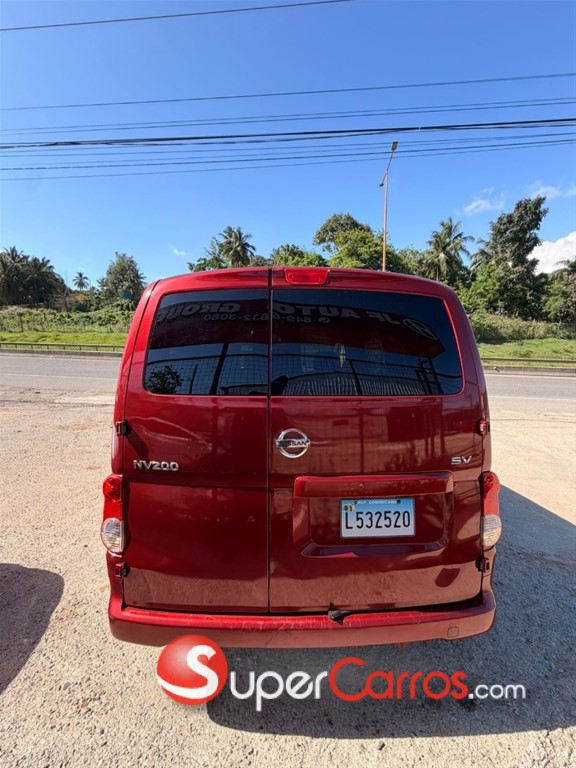 2019 Nissan NV 200 — foto 8 / 12