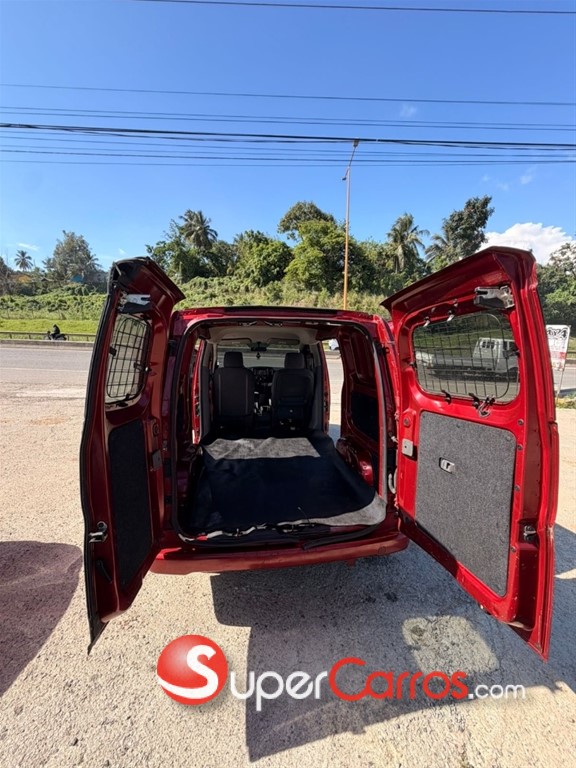 2019 Nissan NV 200 — foto 9 / 12