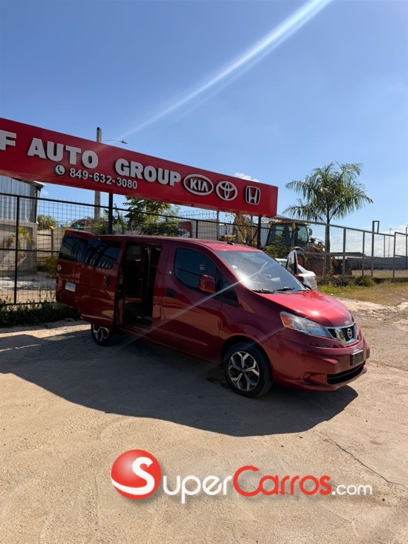 2019 Nissan NV 200 — foto 12 / 12