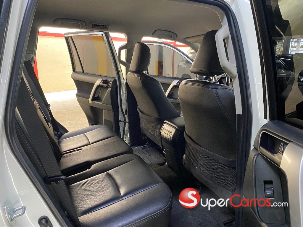 2021 Toyota Land Cruiser Prado TXL — foto 10 / 12