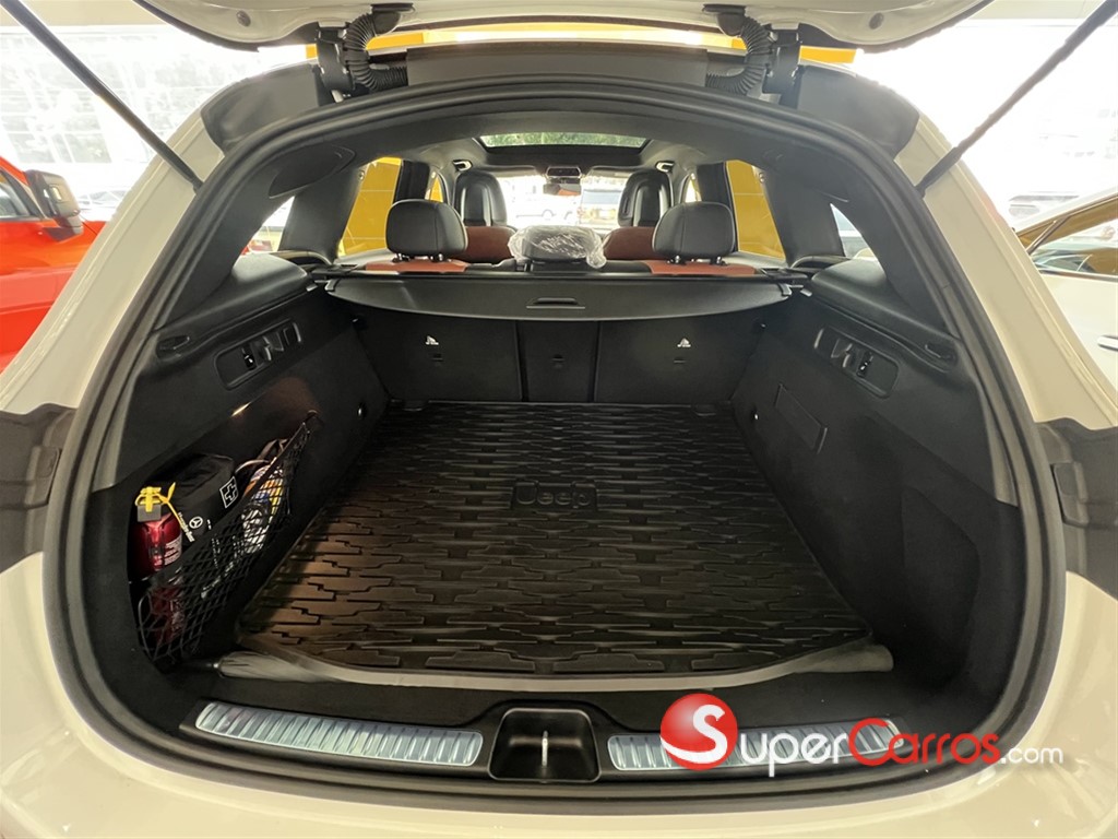 2024 Mercedes-Benz Clase GLC 300 4MATIC — foto 7 / 12