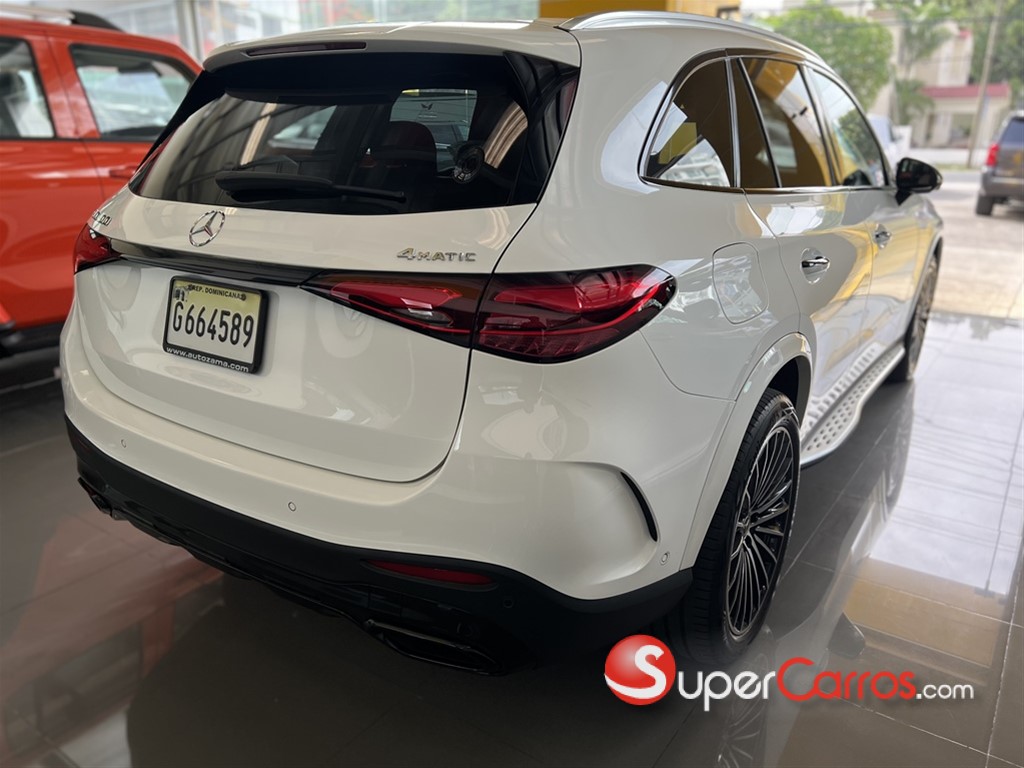 2024 Mercedes-Benz Clase GLC 300 4MATIC — foto 8 / 12