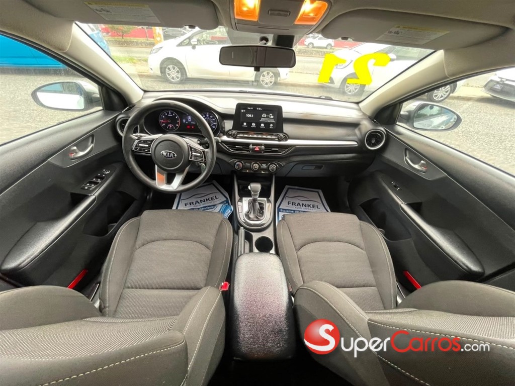 2021 Kia Forte LXS — foto 7 / 9