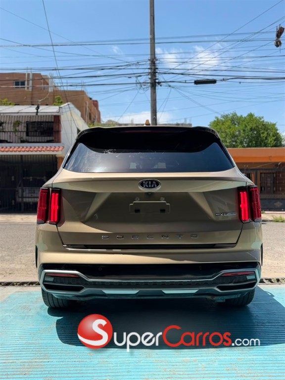 2021 Kia Sorento SX Prestige — foto 8 / 12