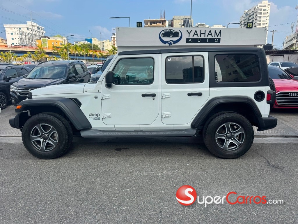 2020 Jeep Wrangler Unlimited Sport — foto 3 / 12