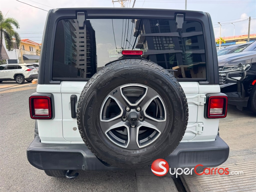 2020 Jeep Wrangler Unlimited Sport — foto 5 / 12