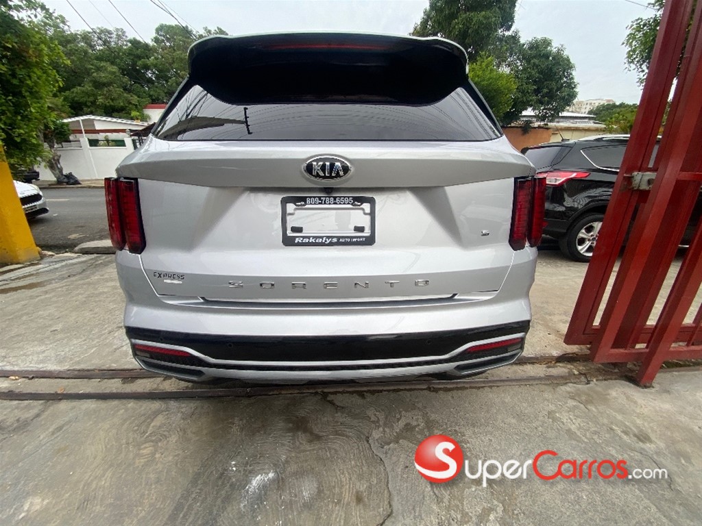 2021 Kia Sorento S — foto 6 / 12
