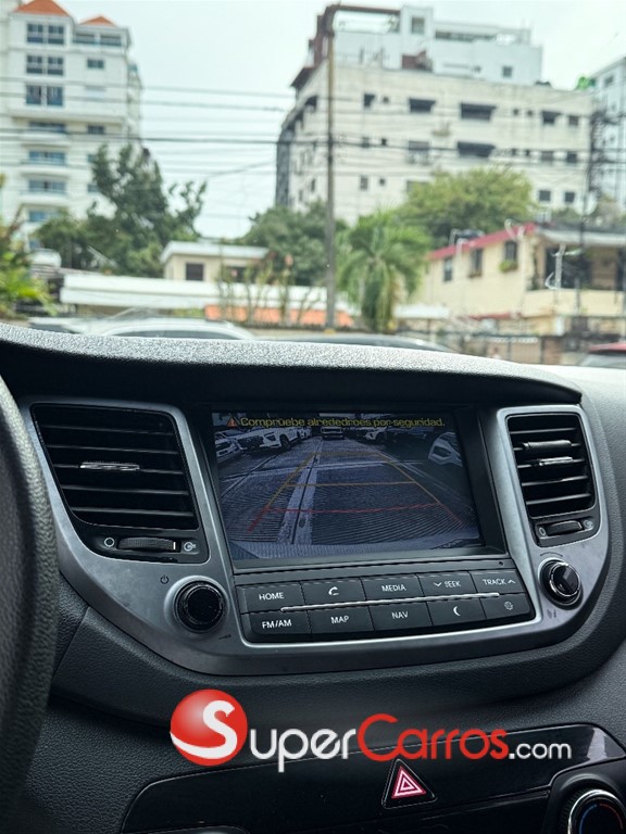 2016 Hyundai Tucson — foto 6 / 11