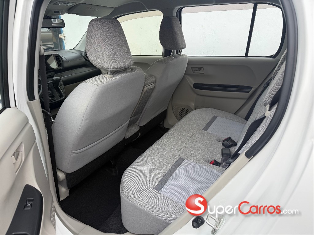 2021 Toyota Passo — foto 6 / 12