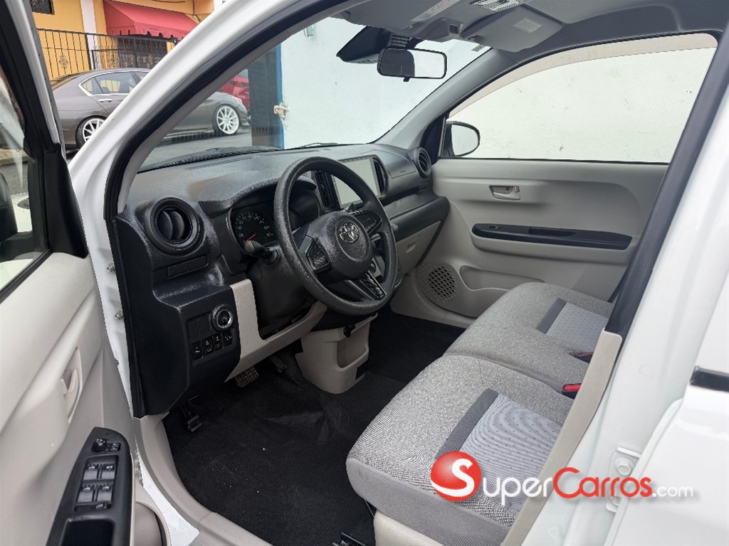 2021 Toyota Passo — foto 7 / 12