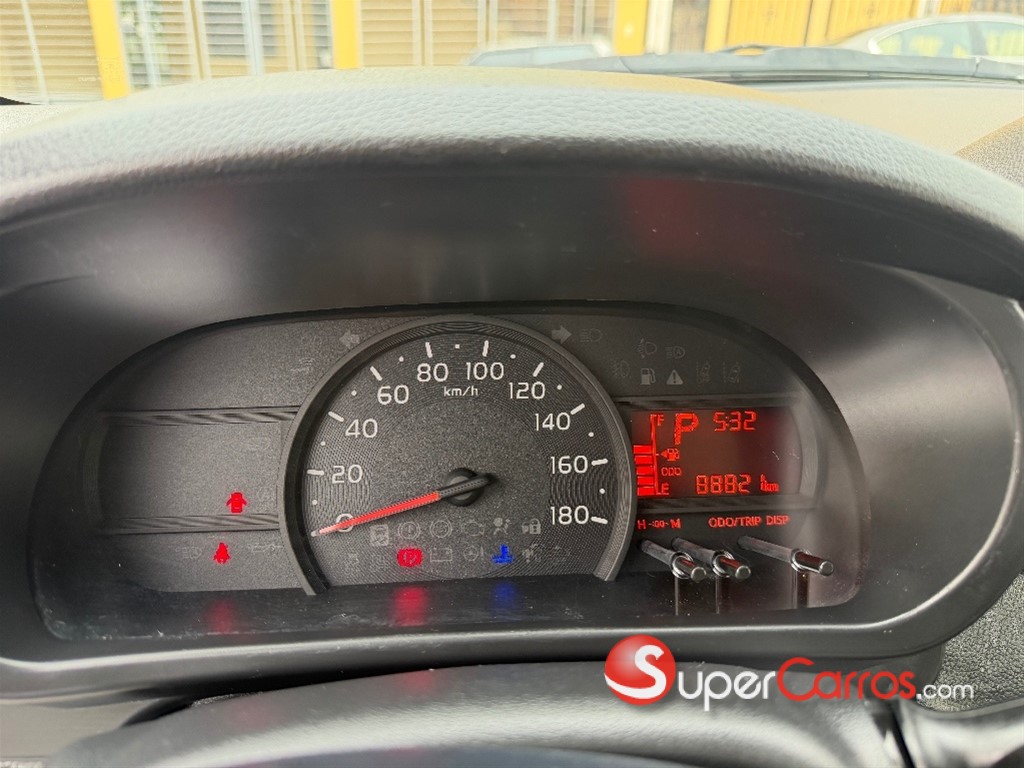 2021 Toyota Passo — foto 10 / 12