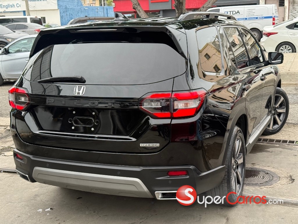 2023 Honda Pilot Touring — foto 10 / 12