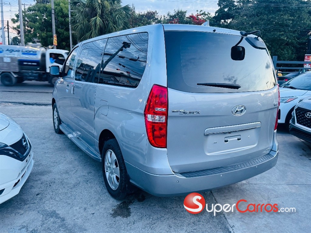 2021 Hyundai Grand Starex — foto 12 / 12