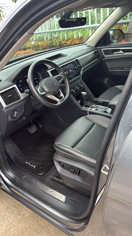 2022 Volkswagen Atlas — foto 7 / 9