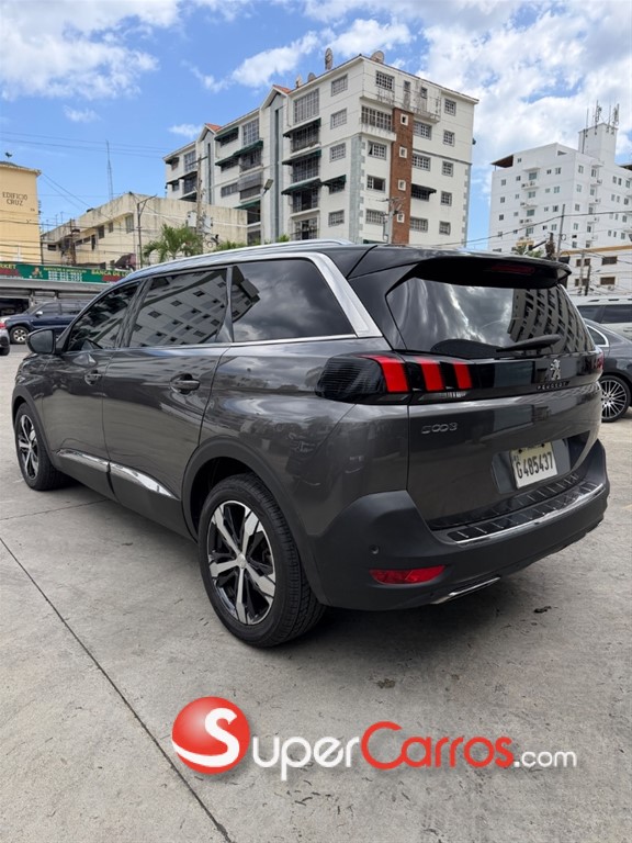 2020 Peugeot 5008 GT Line — foto 4 / 9