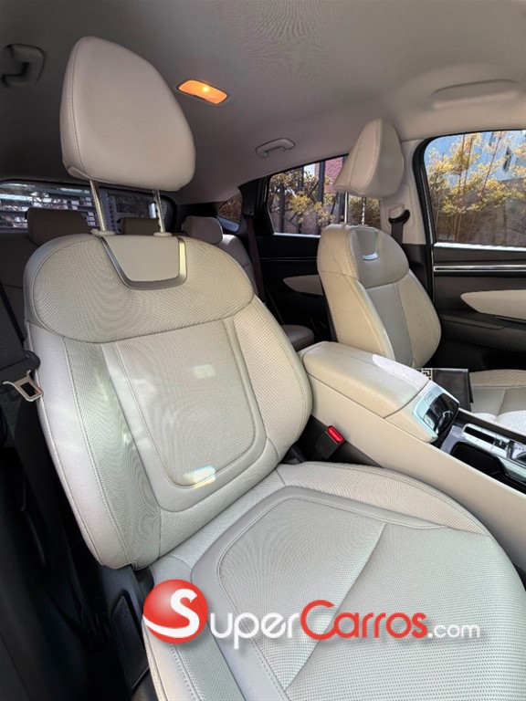 2024 Hyundai Tucson LIMITED — foto 9 / 12