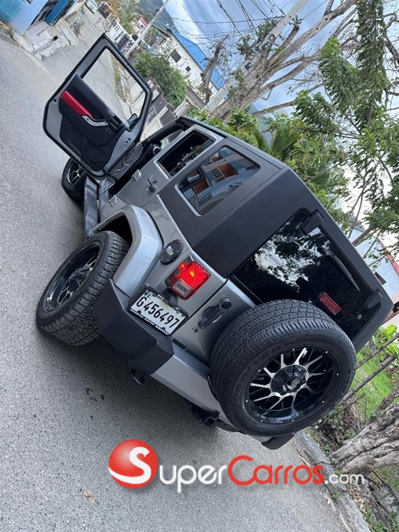 2013 Jeep Wrangler — foto 2 / 6