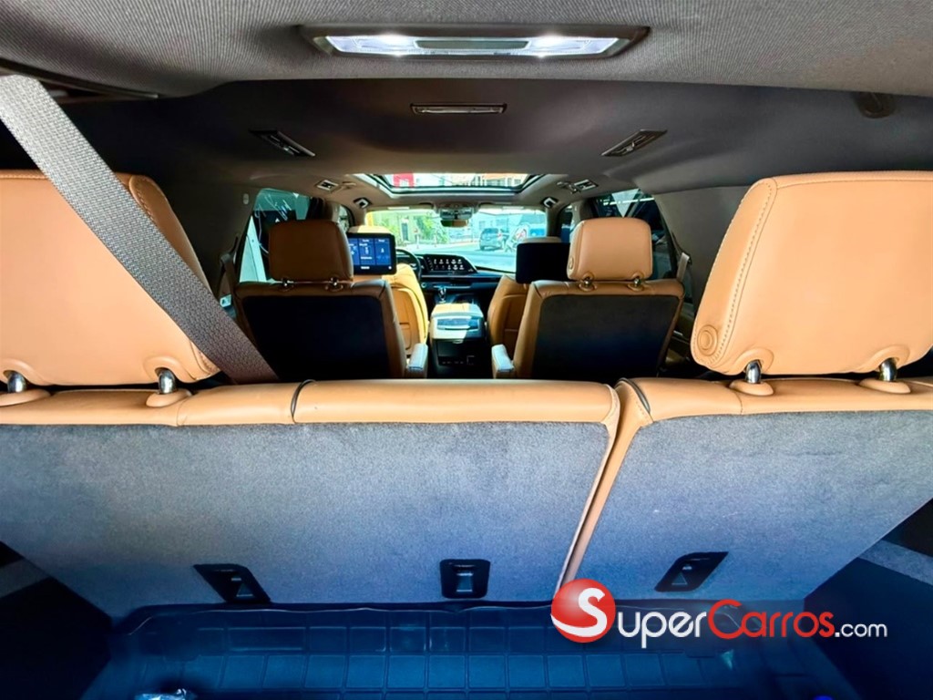 2021 Cadillac Escalade Premium Luxury — foto 12 / 12