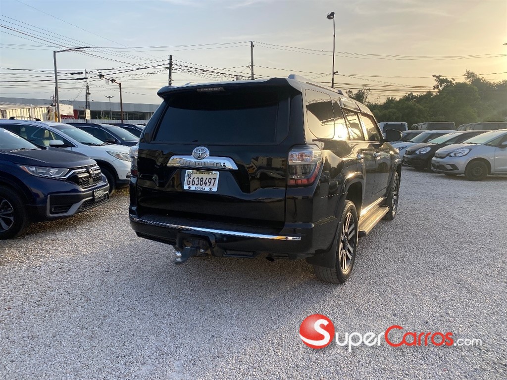 2018 Toyota 4 Runner Limited — foto 4 / 8
