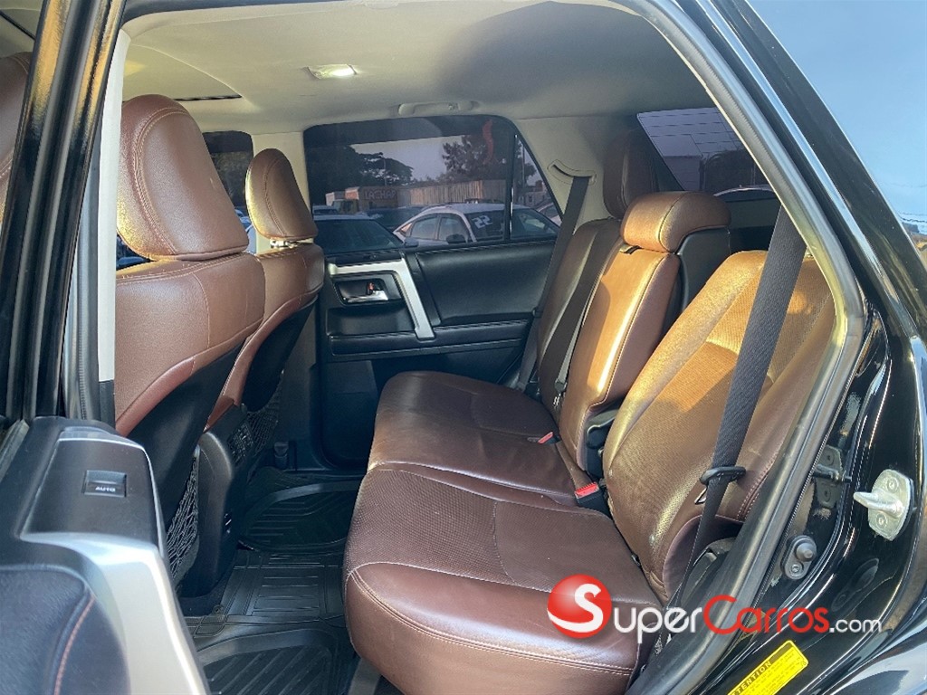 2018 Toyota 4 Runner Limited — foto 7 / 8