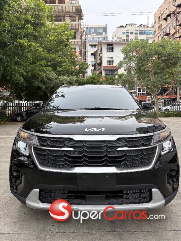2025 Kia Seltos — foto 2 / 10
