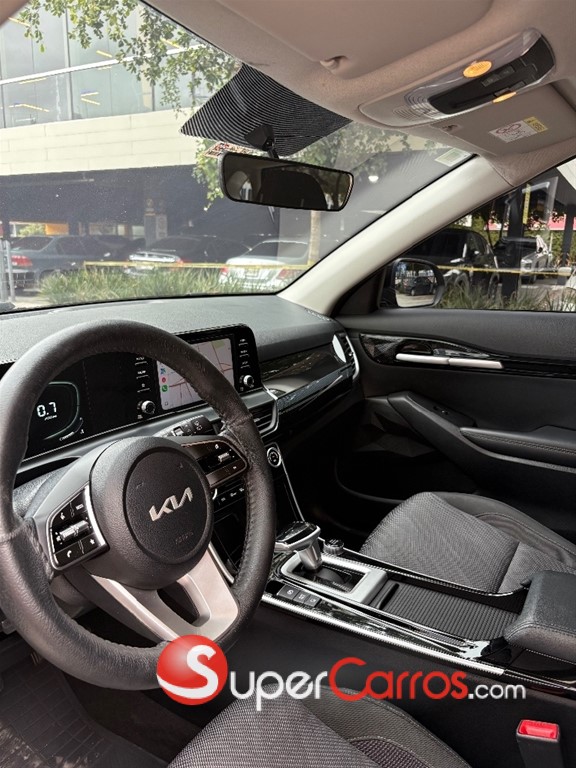 2025 Kia Seltos — foto 7 / 10